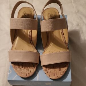 Life Stride Blush Sotelo Sandals